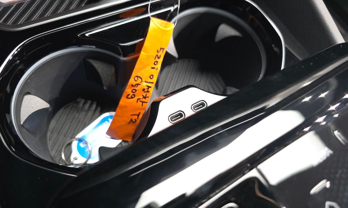 BMW 5-Series 2024