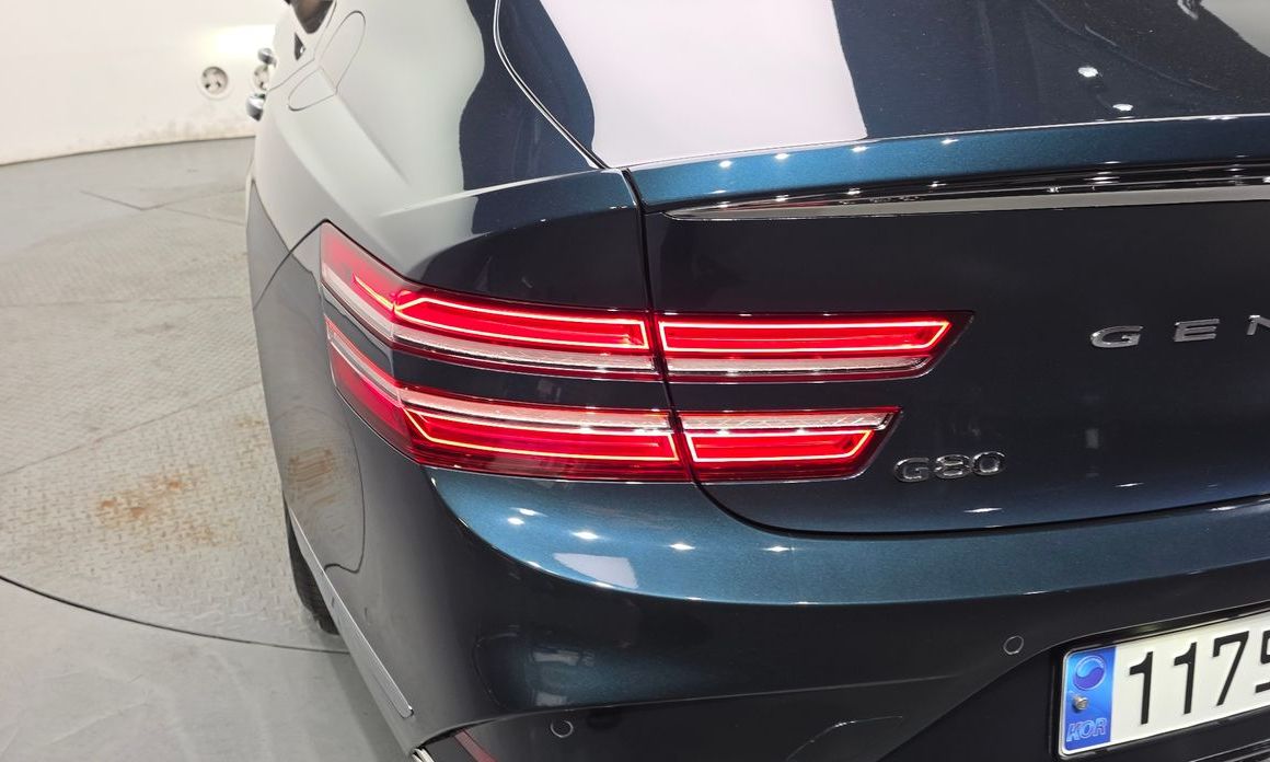 Genesis G80 2025