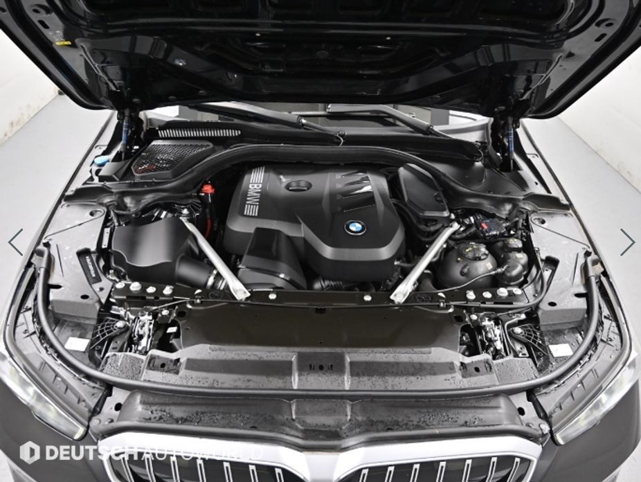 BMW 5-Series 2024