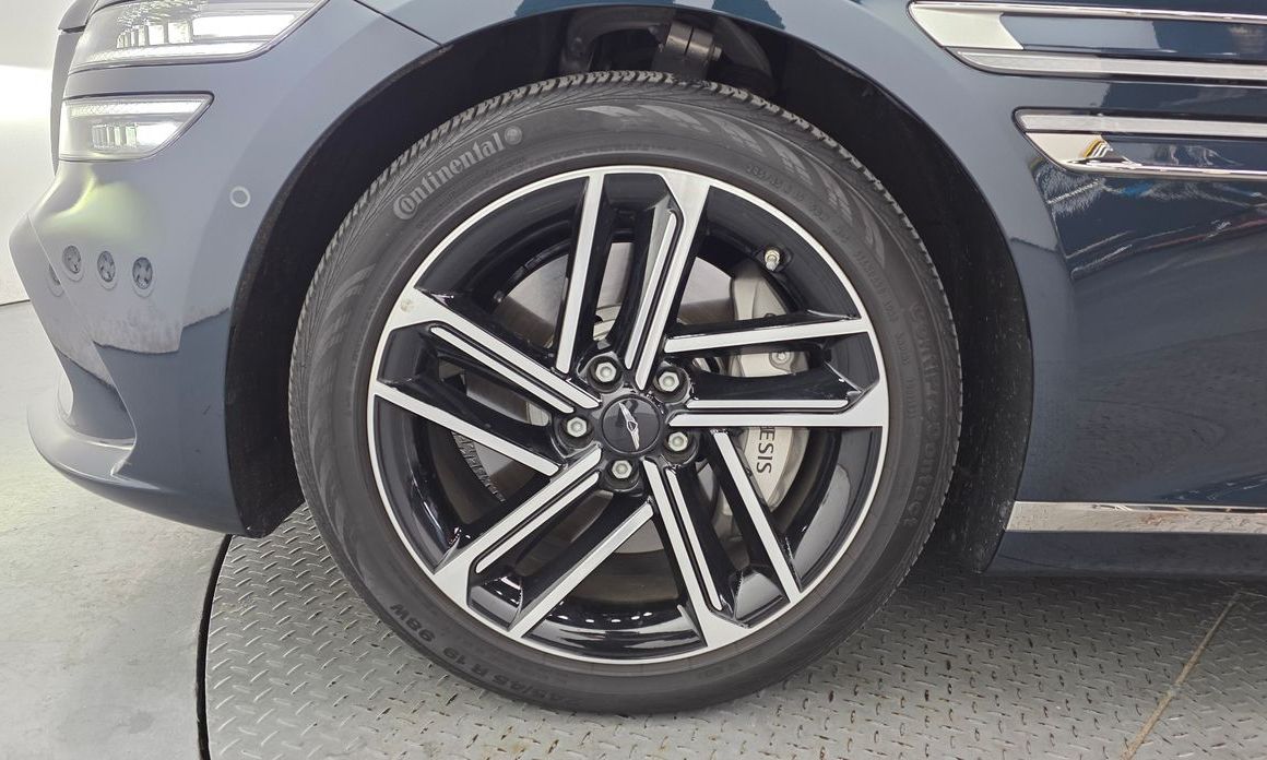 Genesis G80 2025