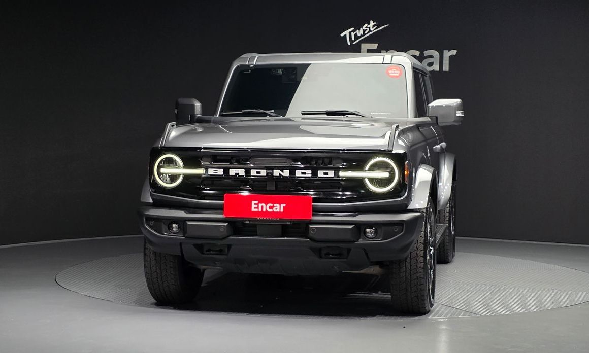 Ford Bronco 2023