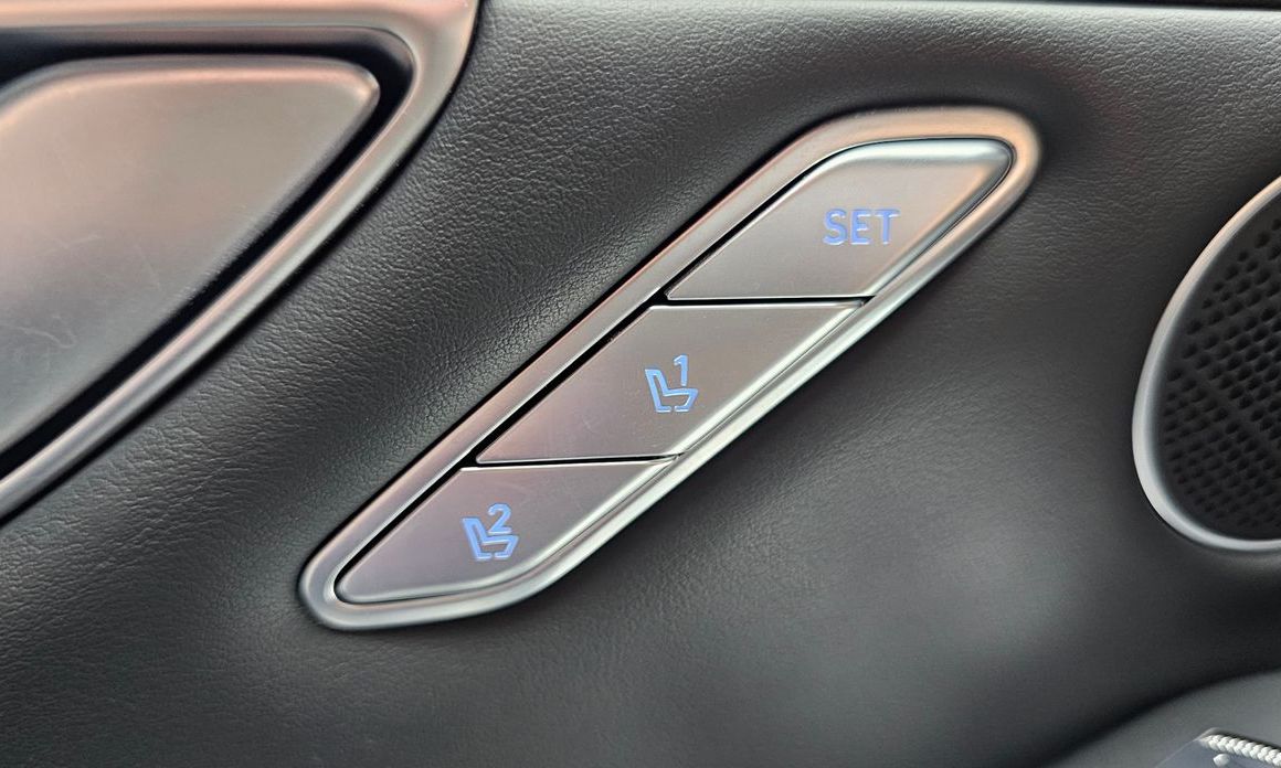 Genesis G80 2025