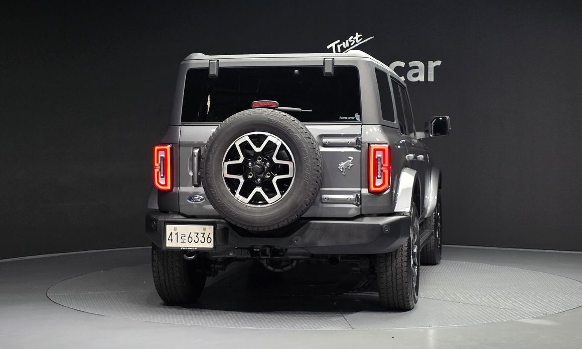 Ford Bronco 2023