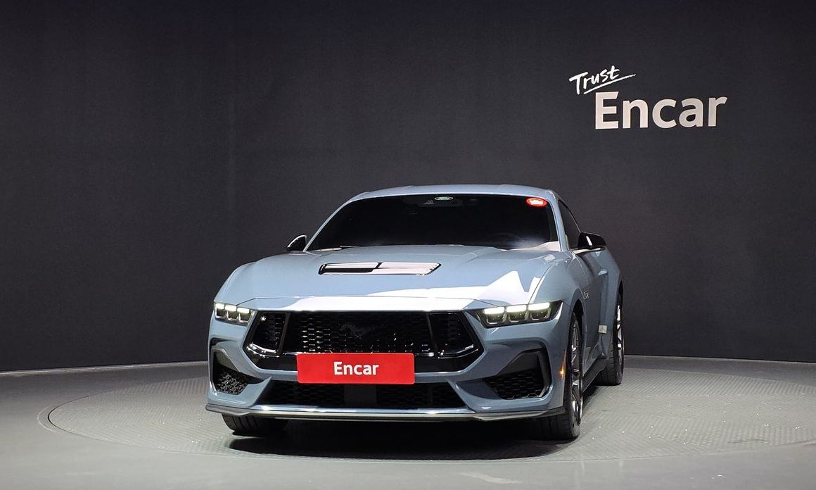 Ford Mustang 2024