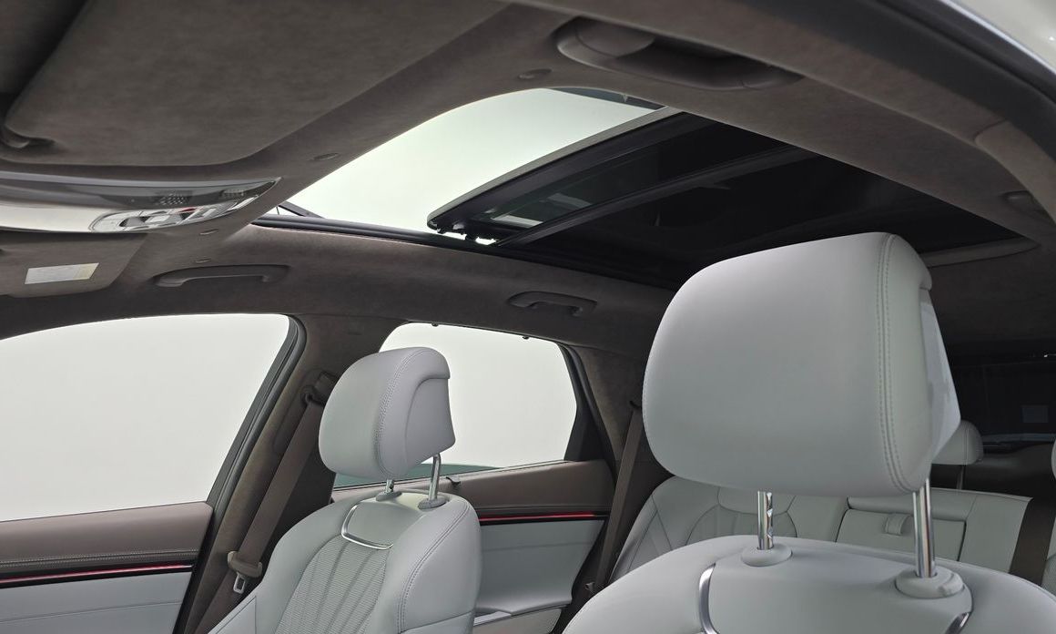 Genesis GV70 2025