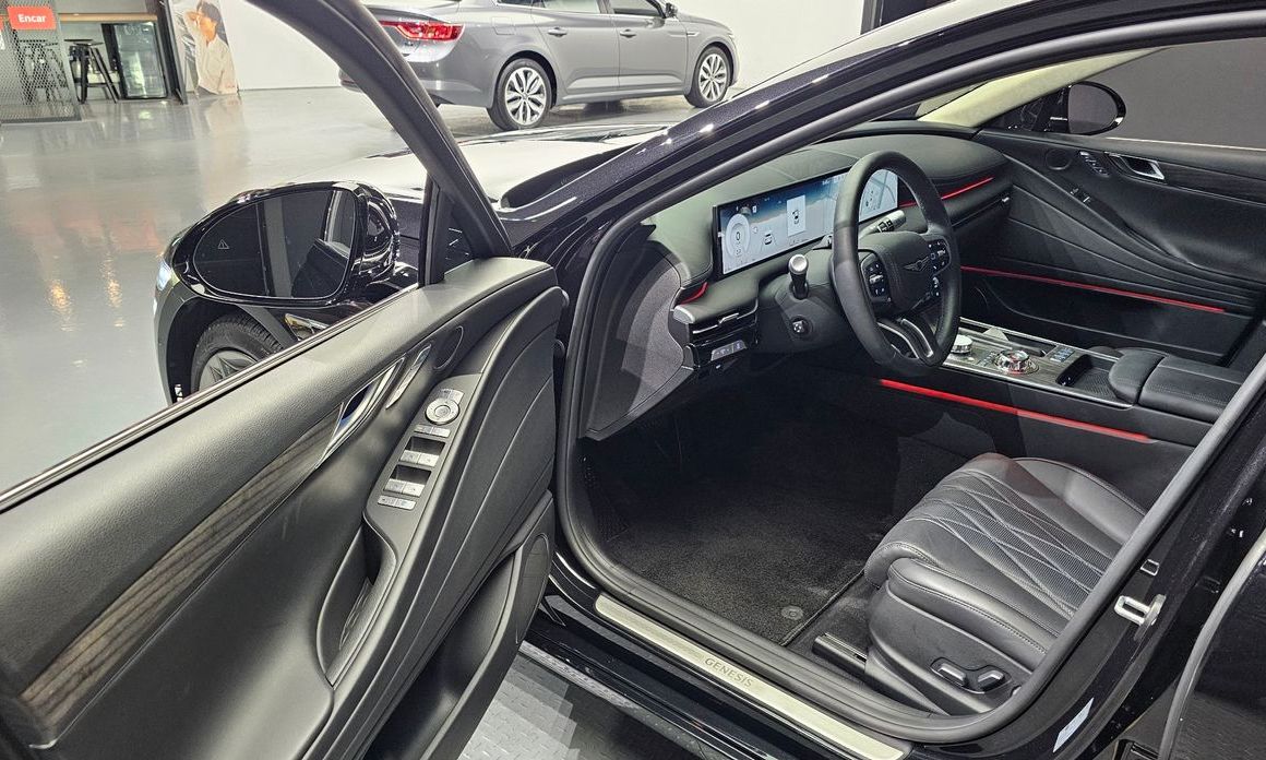 Genesis G80 2025