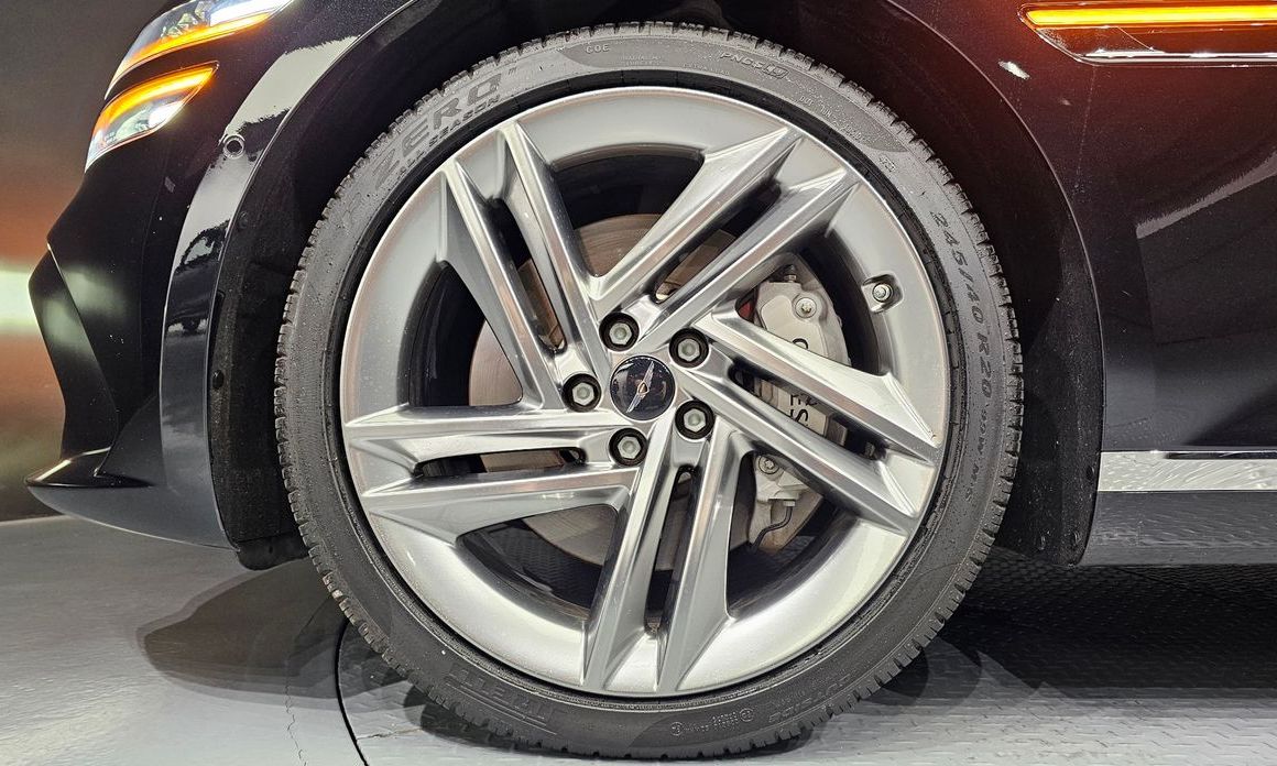 Genesis G80 2025