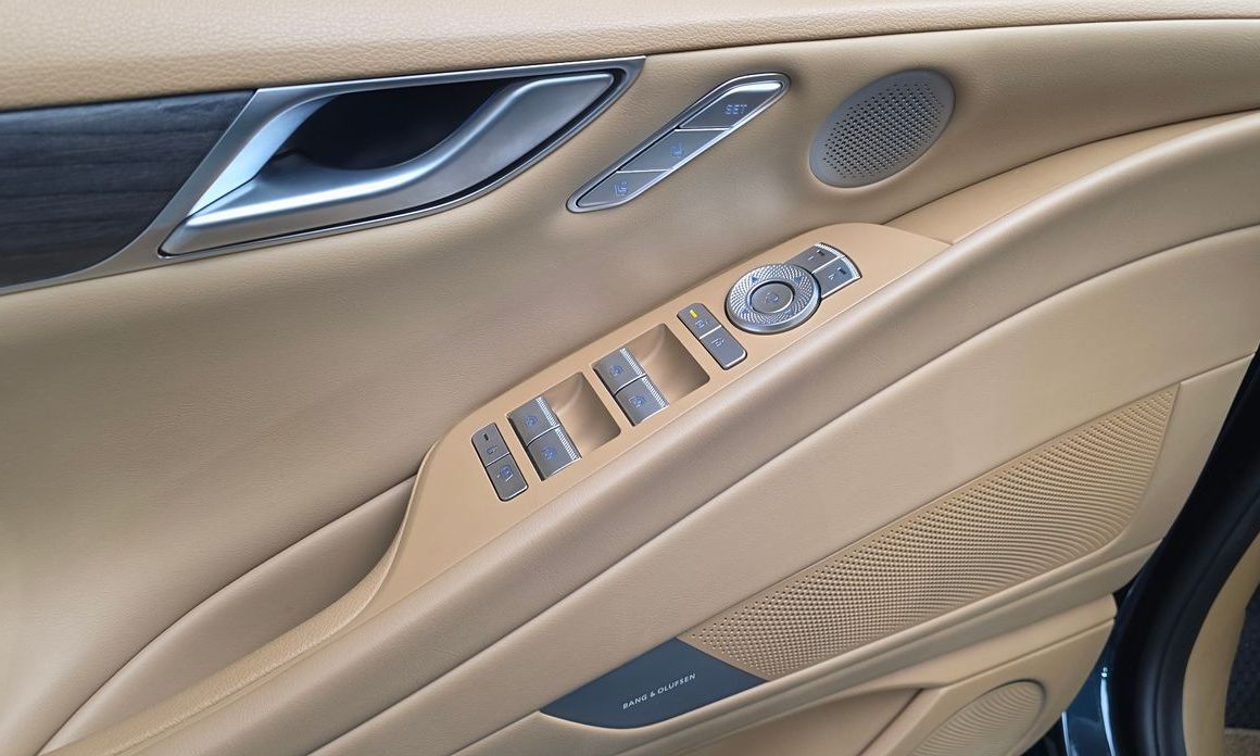 Genesis G80 2025
