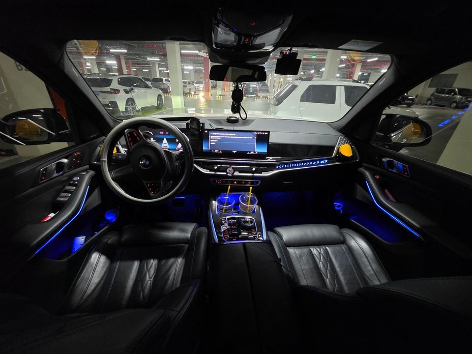 BMW X7 2023
