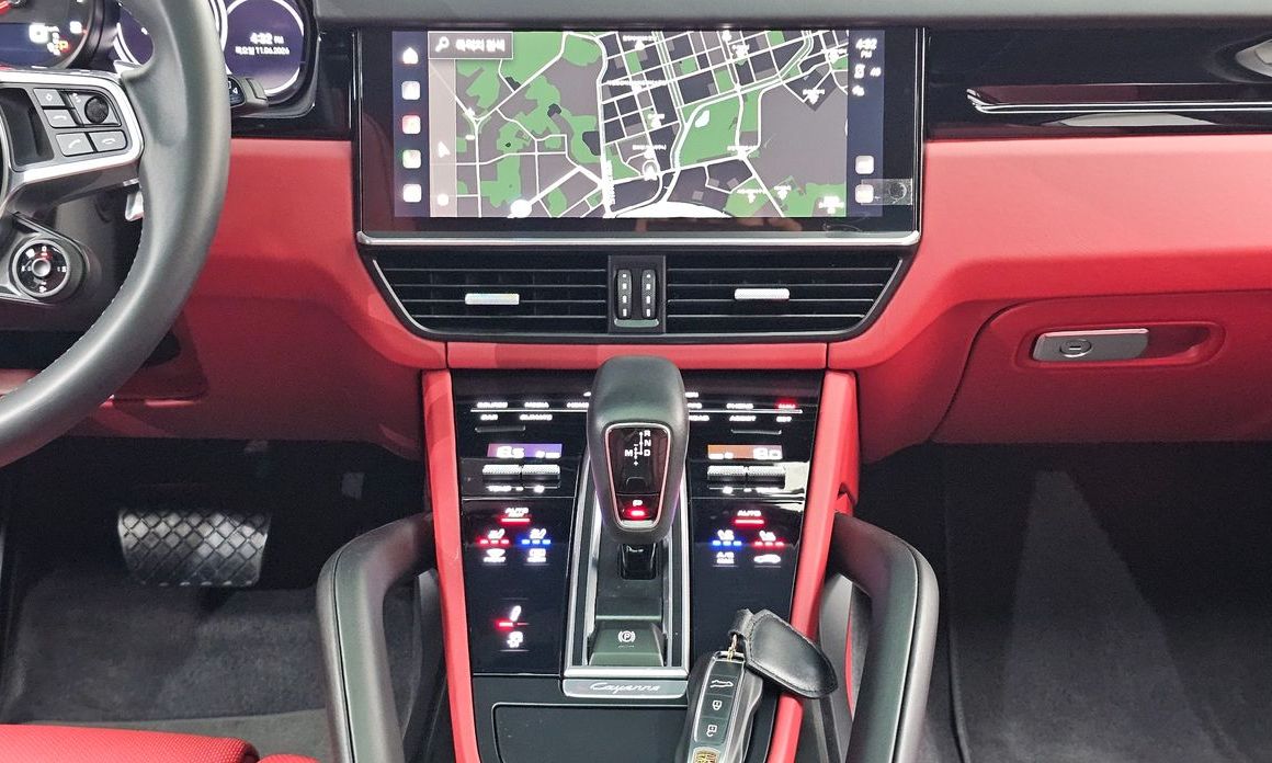 Porsche Cayenne 2023