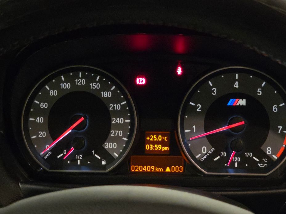 BMW 1M 2012