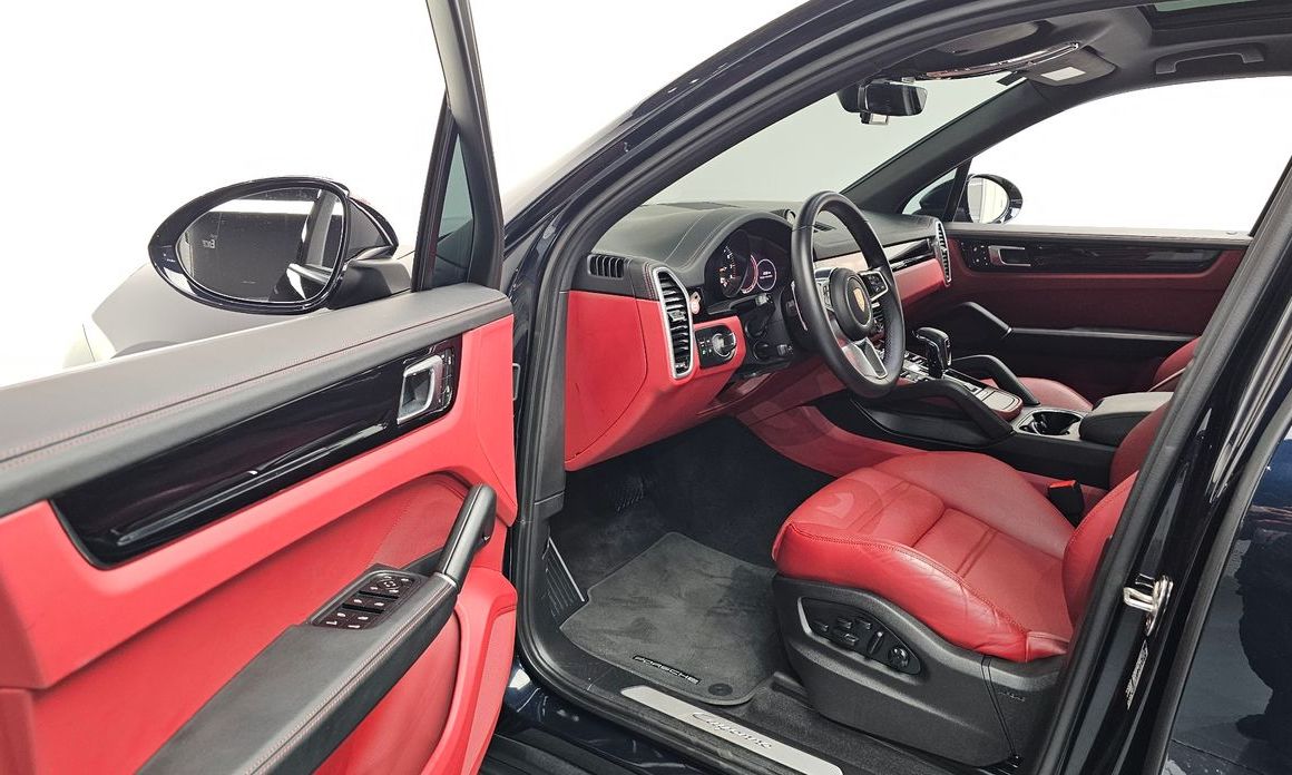 Porsche Cayenne 2023
