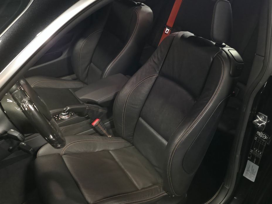 BMW 1M 2012