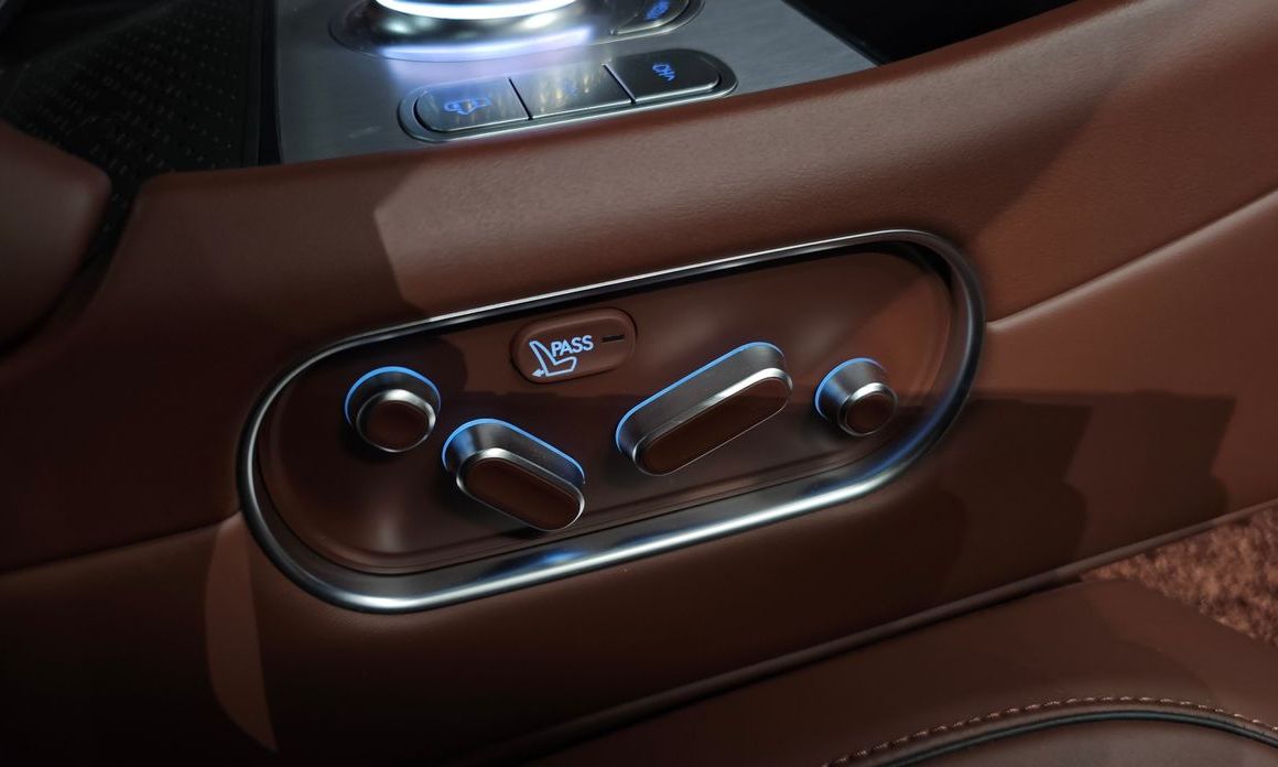 Genesis G90 2025