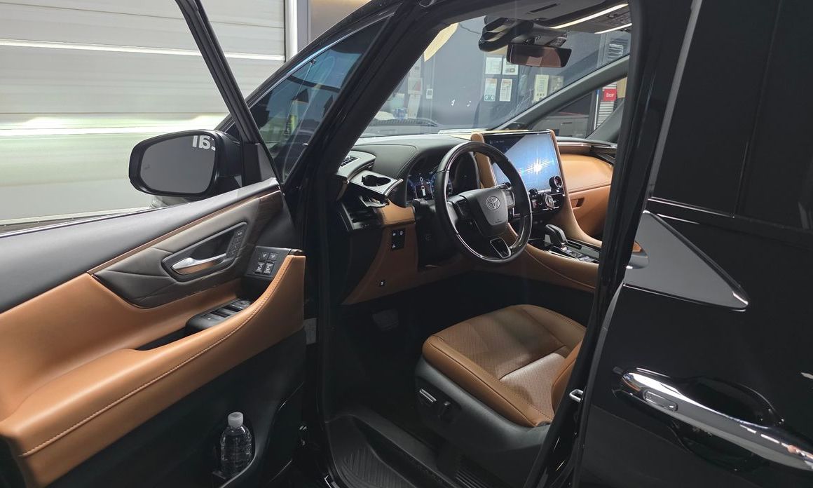 Toyota Alphard 2025