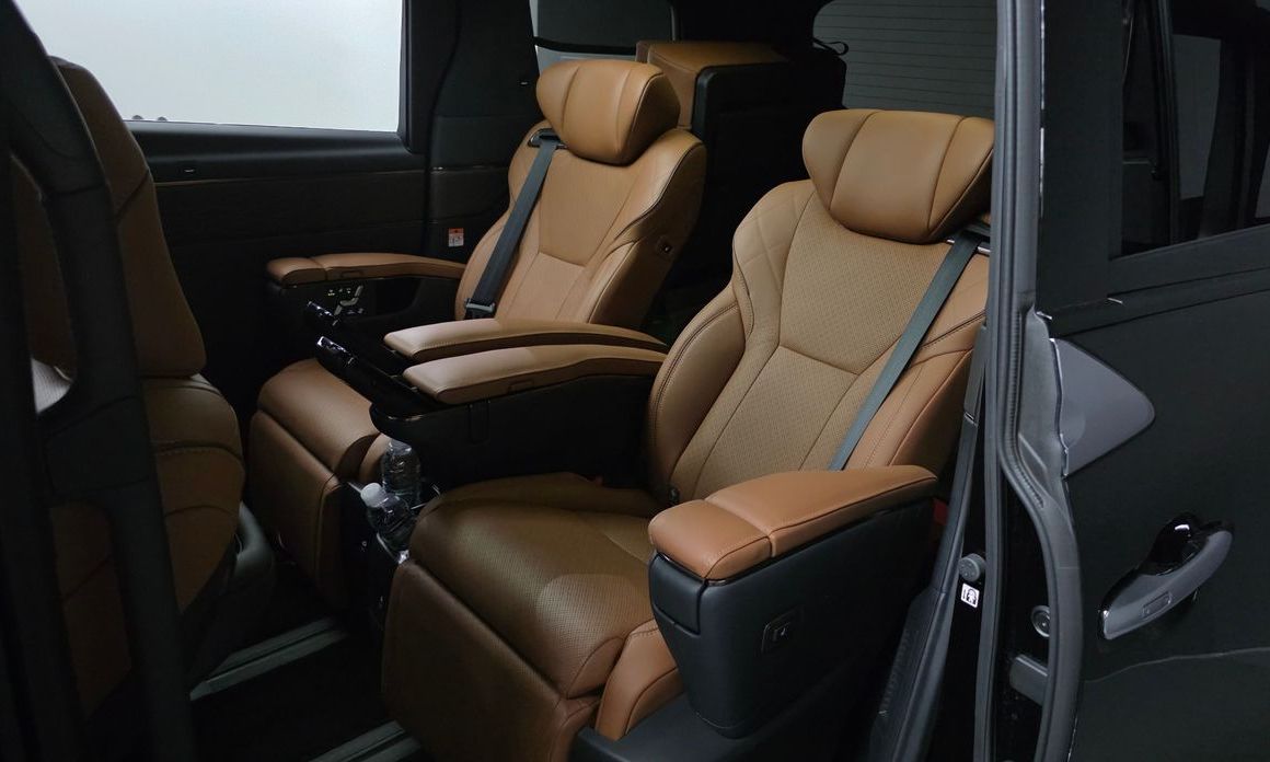 Toyota Alphard 2025