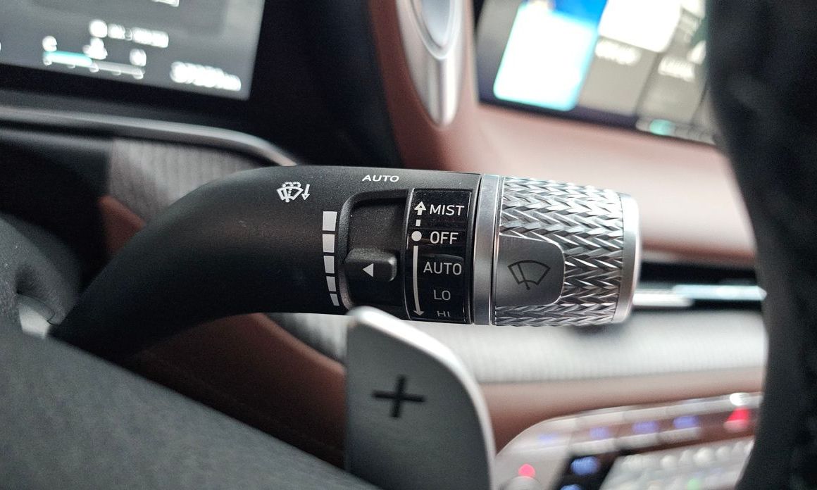 Genesis G90 2025