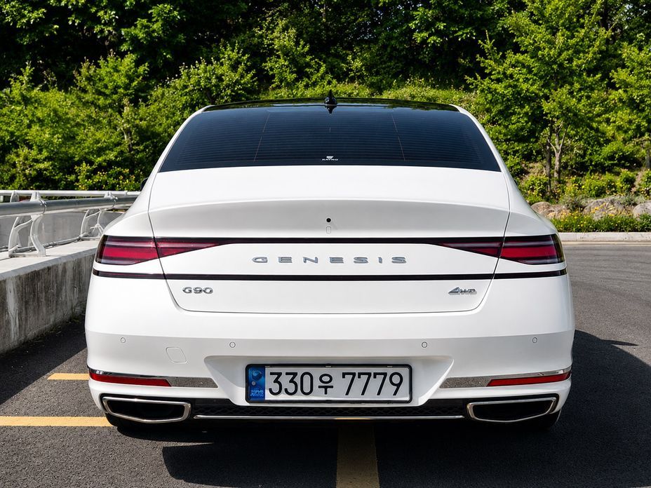 Genesis G90 2023