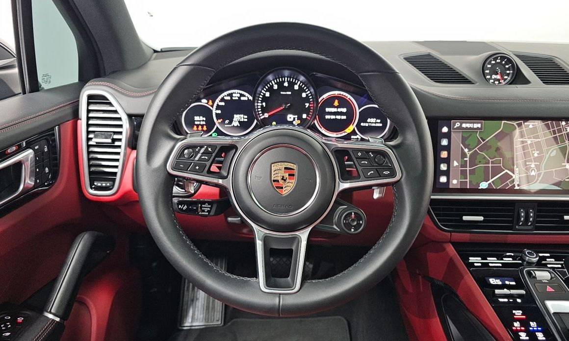 Porsche Cayenne 2023