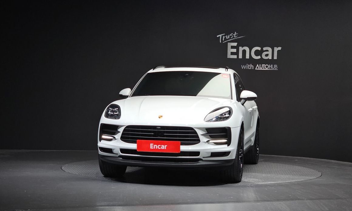 Porsche Macan 2021