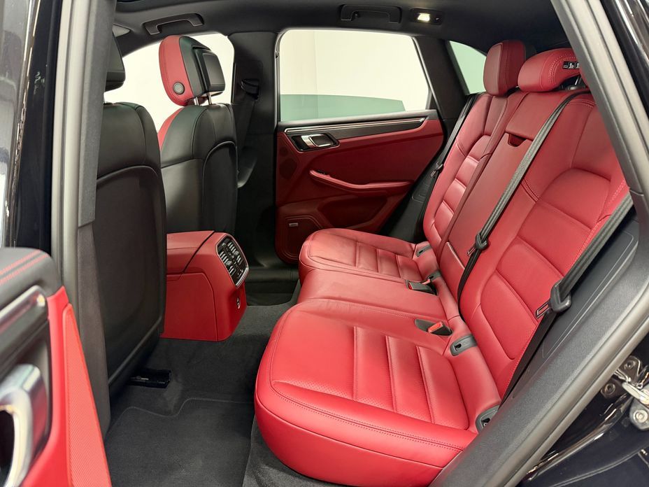 Porsche Macan 2022