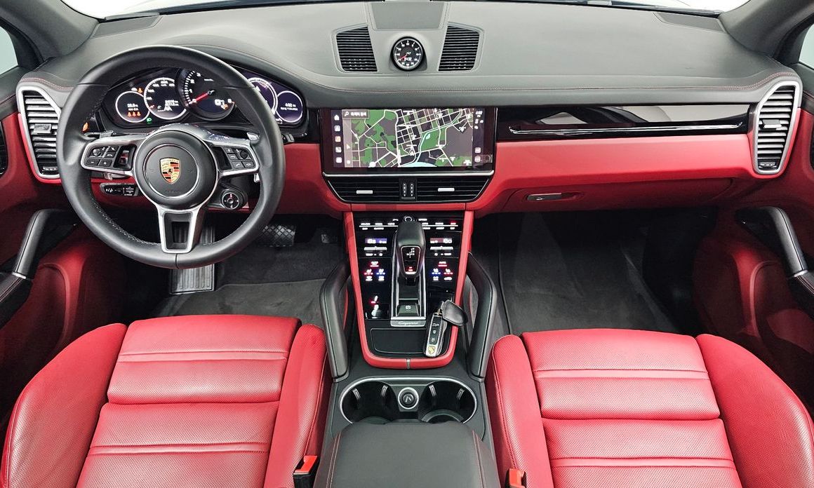 Porsche Cayenne 2023