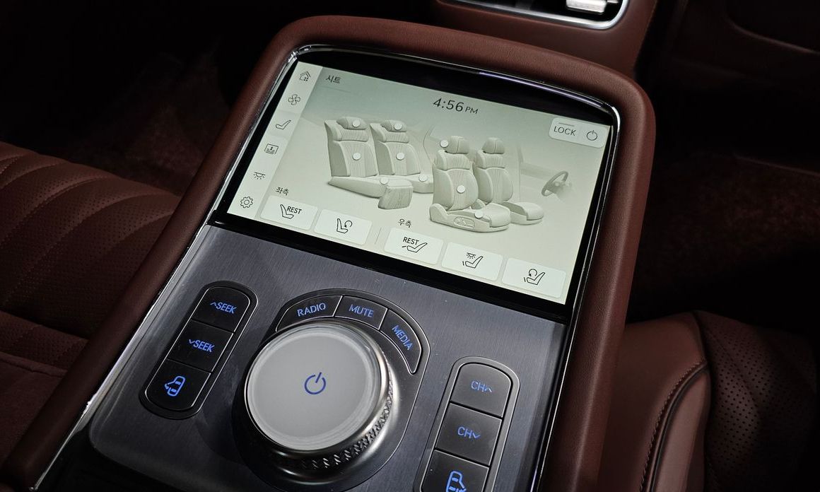 Genesis G90 2025