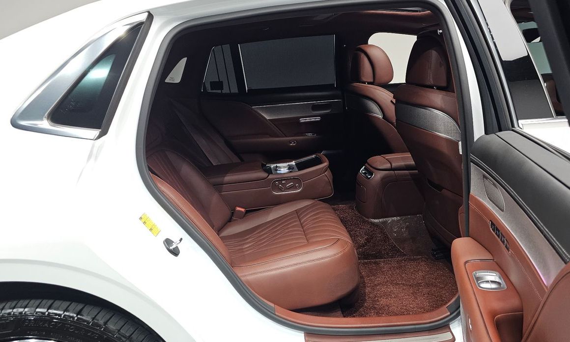 Genesis G90 2025
