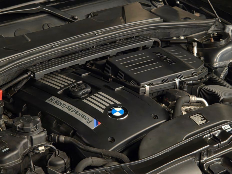 BMW 1M 2012
