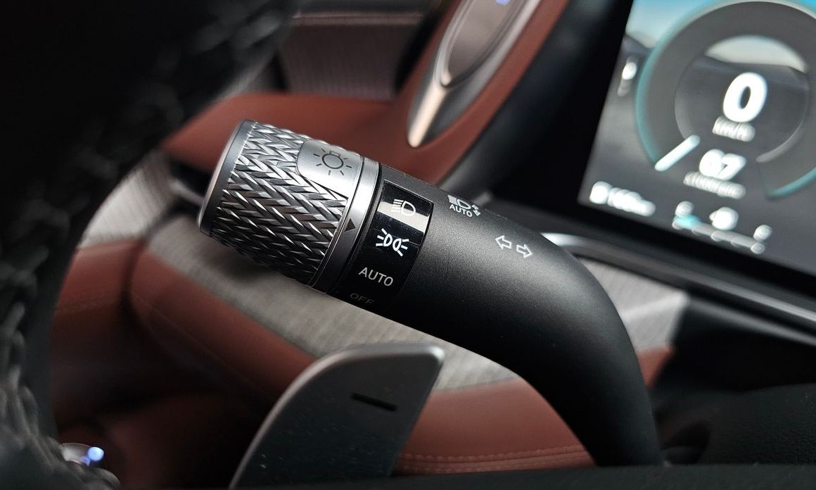 Genesis G90 2025