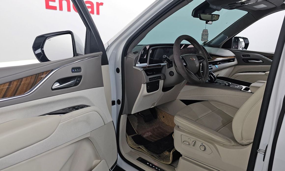 Cadillac Escalade 2023