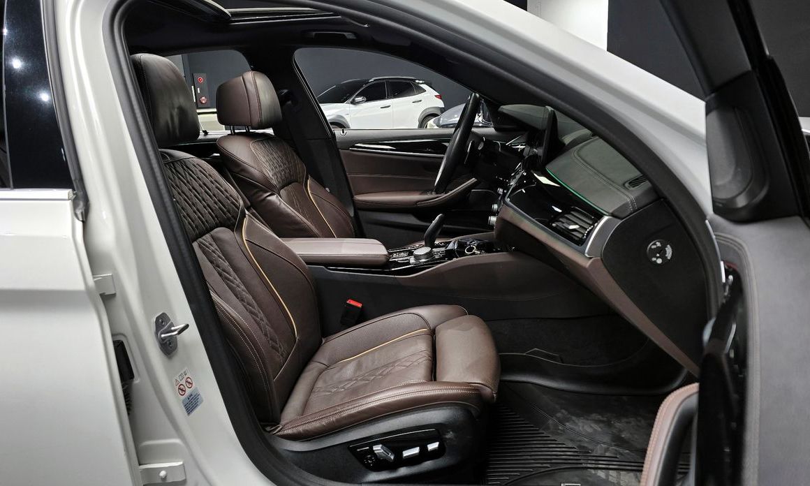 BMW 5-Series 2022