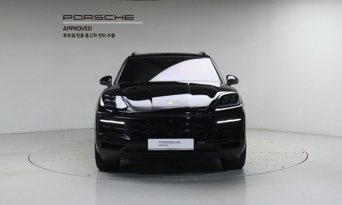Porsche Cayenne 2025