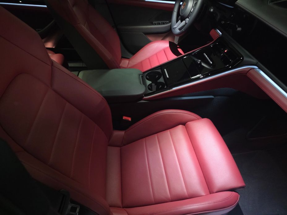 Porsche Panamera 2025