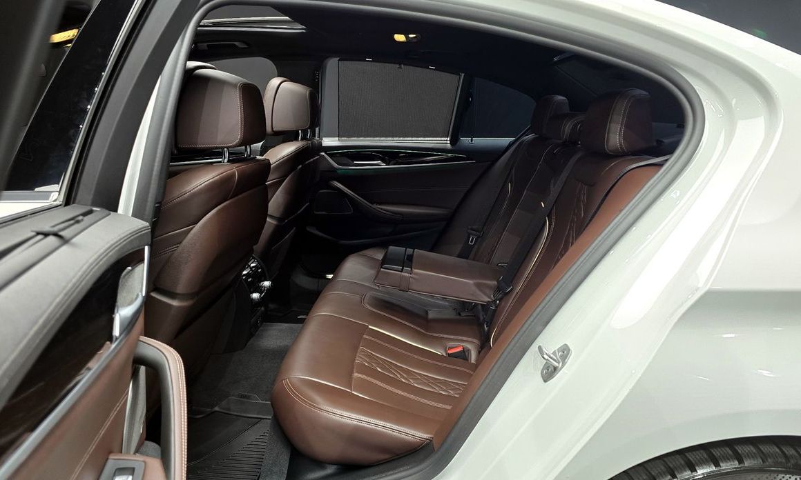 BMW 5-Series 2022