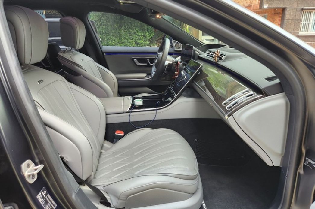 Mercedes-Benz S-Class 2024
