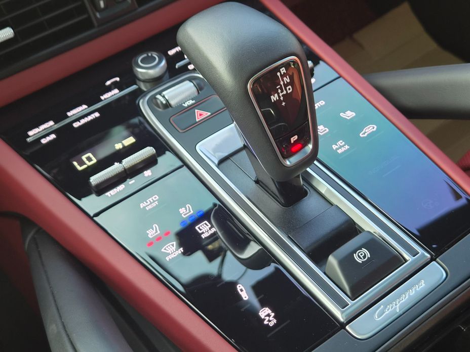 Porsche Cayenne 2022