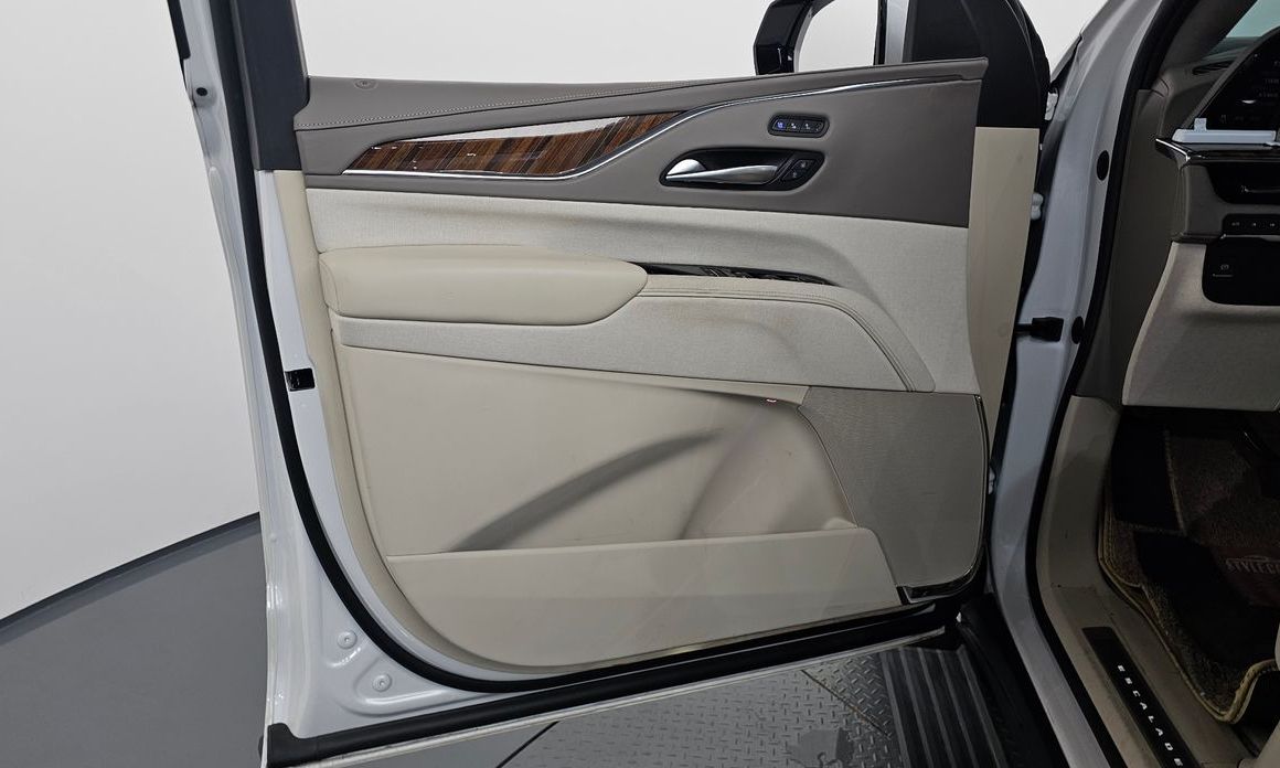 Cadillac Escalade 2023