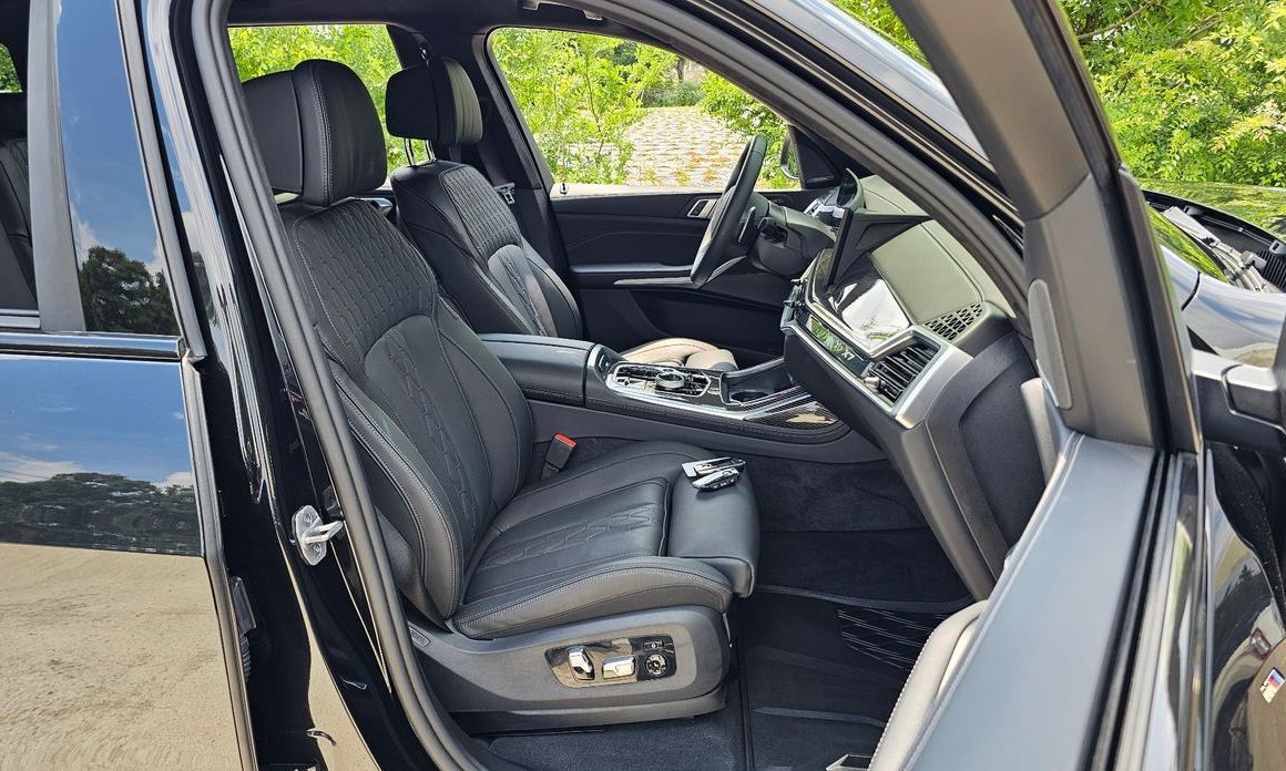 BMW X7 2025