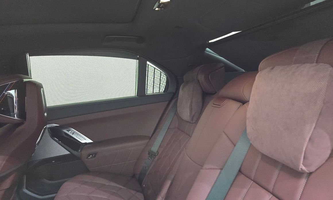 BMW 7-Series 2025