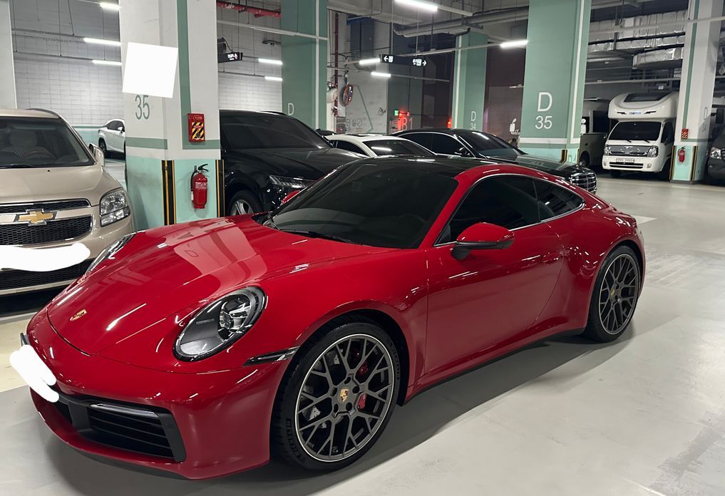 Porsche 911 2024