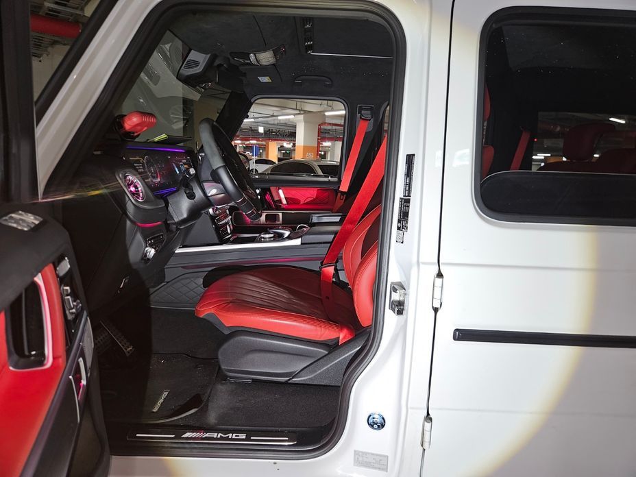 Mercedes-Benz G-Class 2023