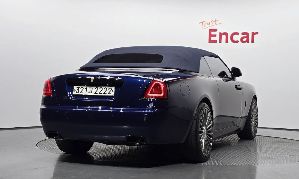 Rolls-Royce Dawn 2017