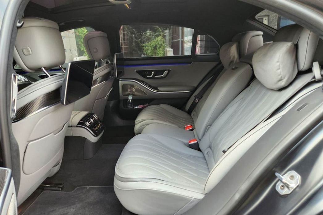 Mercedes-Benz S-Class 2024