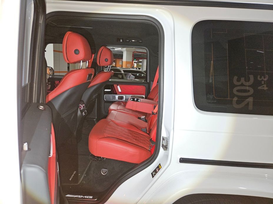 Mercedes-Benz G-Class 2023
