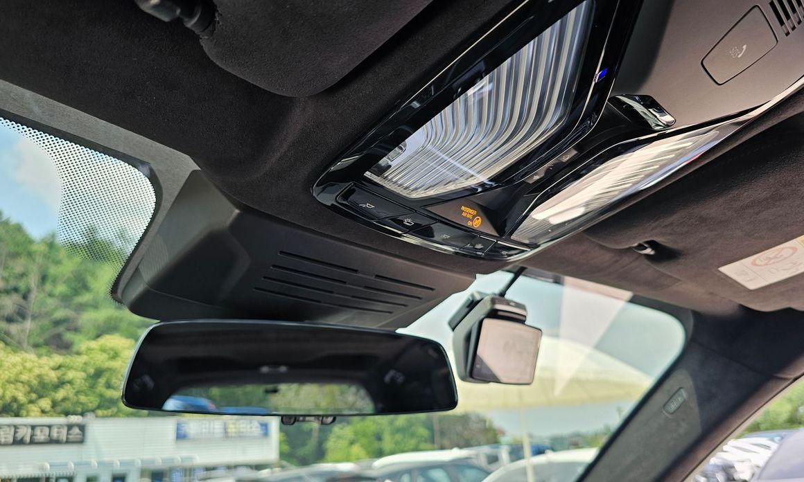 BMW X7 2025