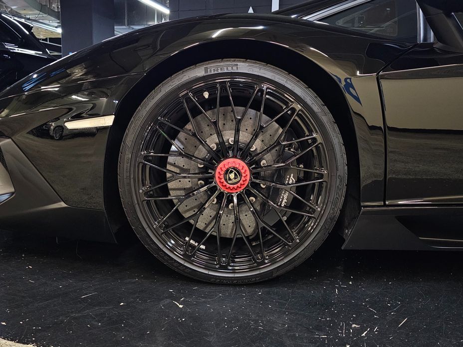 Lamborghini Aventador 2017