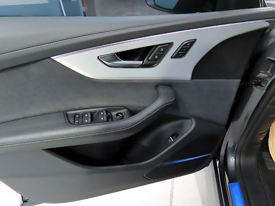 Audi Q8 2025
