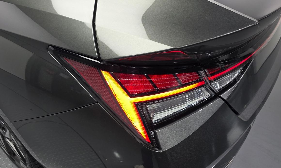 Hyundai AVANTE 2021
