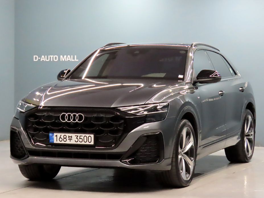 Audi Q8 2025
